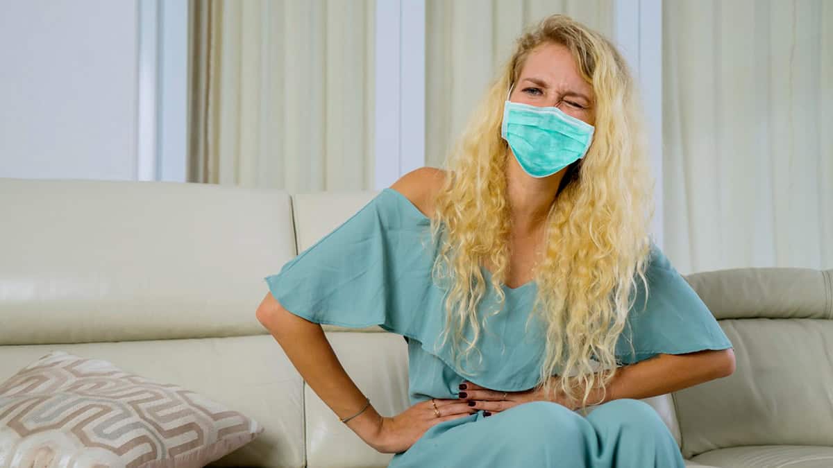 Person having pain in her stomach